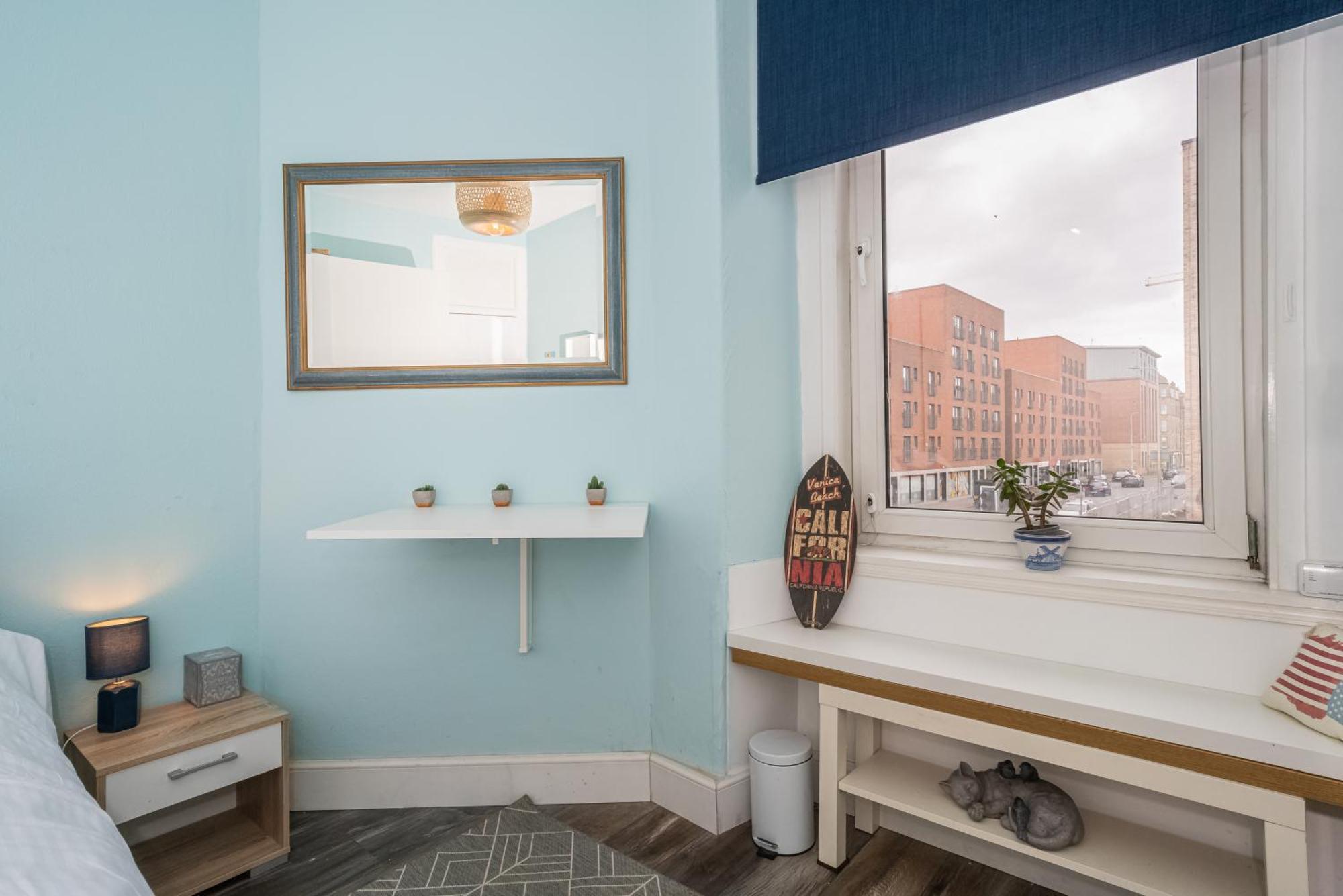 Апартаменты Pass The Keys Trendy Historic Flat Sleeps 4 To 6 Near Leith Shore Эдинбург Экстерьер фото