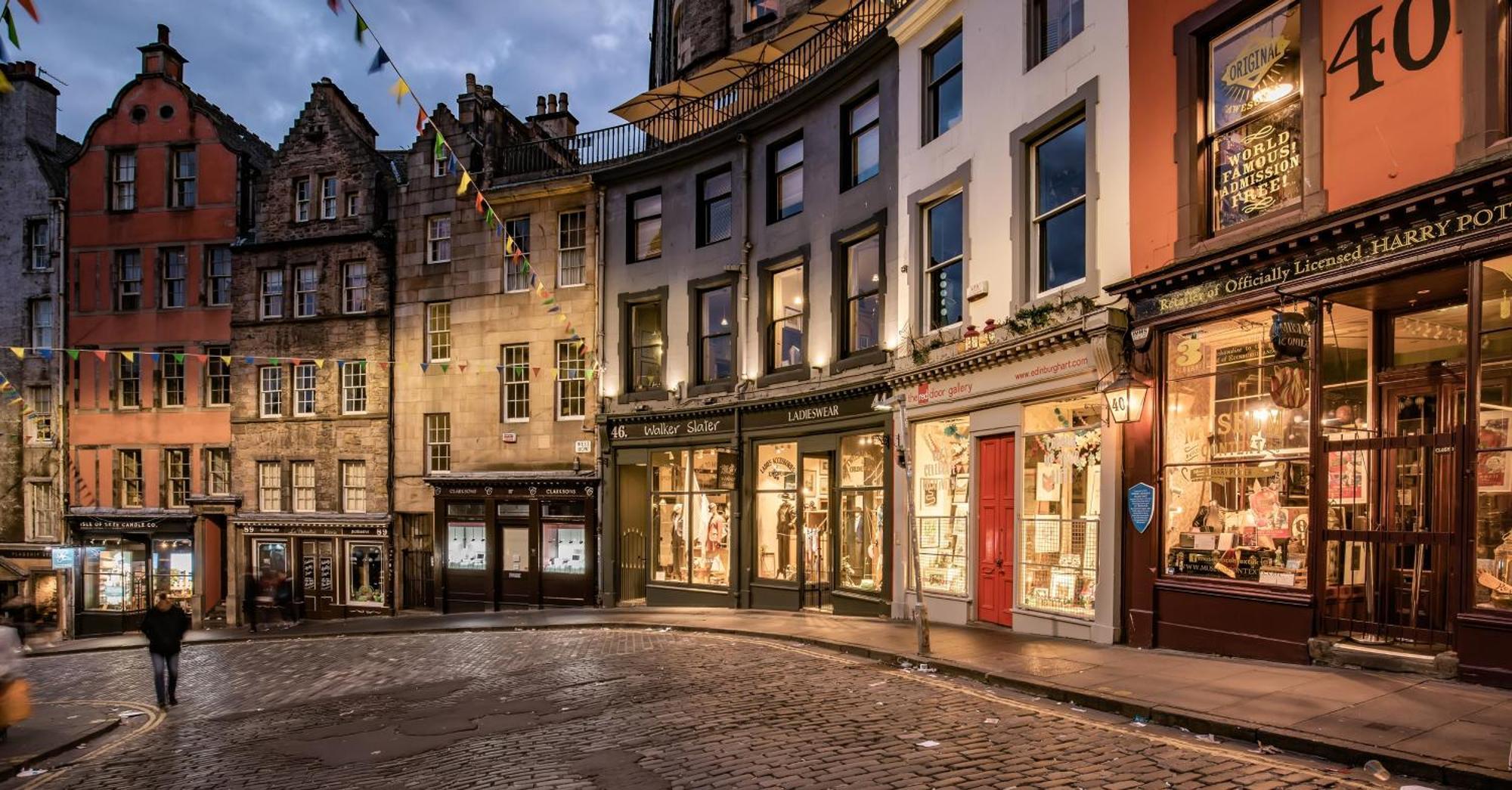 Апартаменты Pass The Keys Trendy Historic Flat Sleeps 4 To 6 Near Leith Shore Эдинбург Экстерьер фото